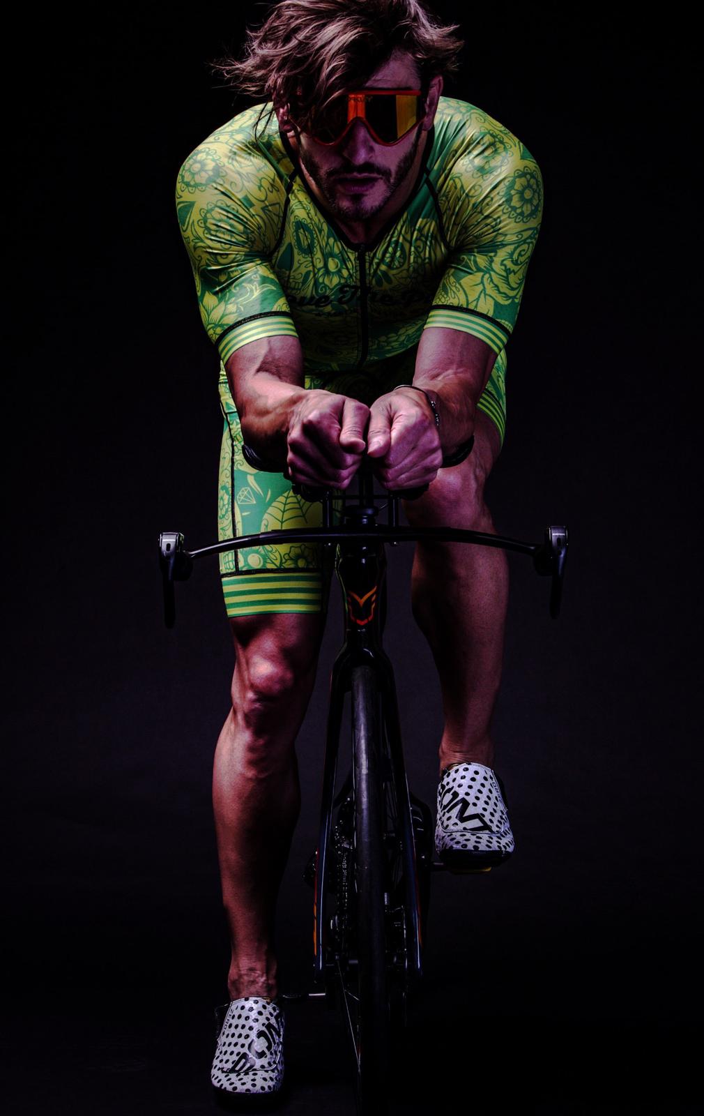 FM Skullify Triathlon Kit